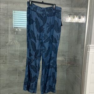 NEW Blue Tropical Leaf Wide-Leg Pants